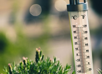 Usando matemáticas mentales para convertir Fahrenheit a Celsius