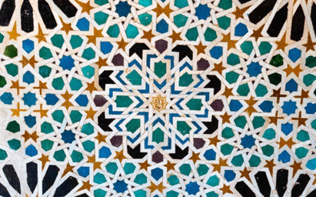 Modèle de Tessellation: Comment Créer des Conceptions Géométriques Simples
